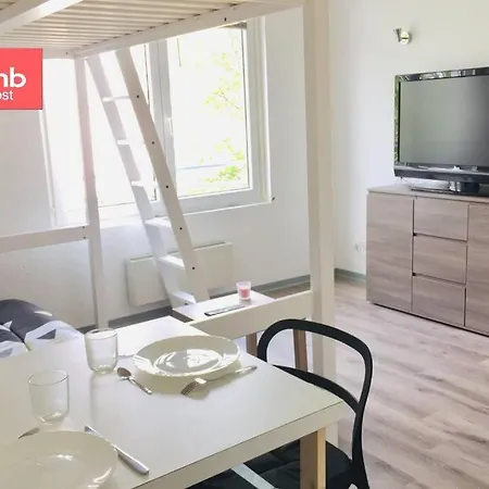 Proche Universite Et Hopital - Tram A 2 Pas *