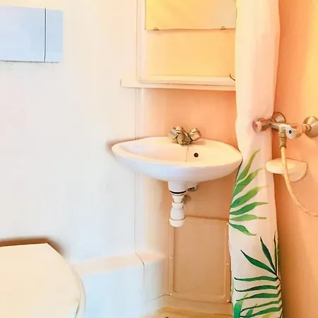 Studio Proche Universite Et Hopital - Tram A 2 Pas Apartment *