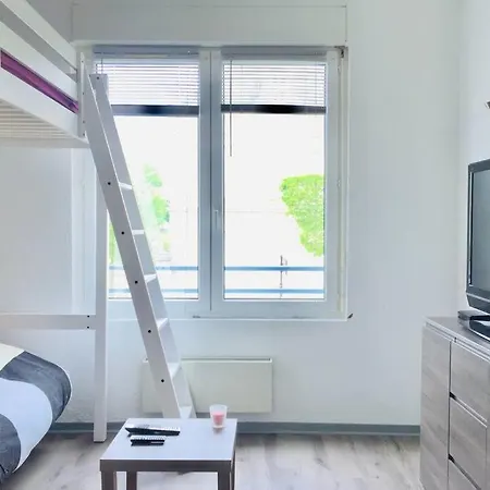 Proche Universite Et Hopital - Tram A 2 Pas Appartement Le Mans